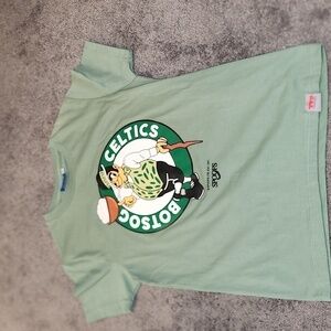 Spoofs Celtics TShirt